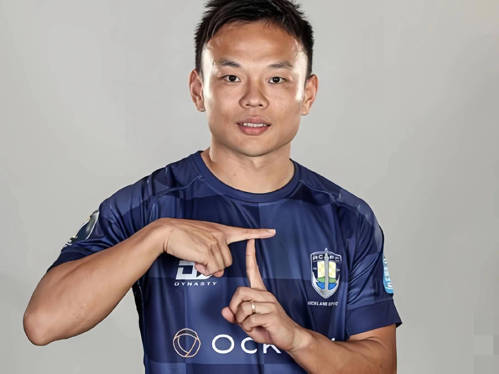 卡尔蒂斯重点培养年轻球员，展望未来世俱杯(2025世俱杯)