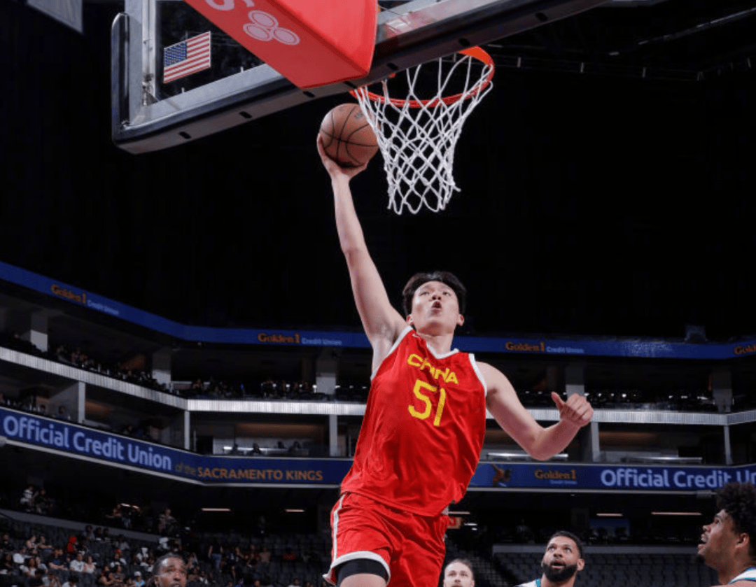 包含8255美元!杨瀚森联合试训球衣拍高价仅次于状元弗拉格的词条