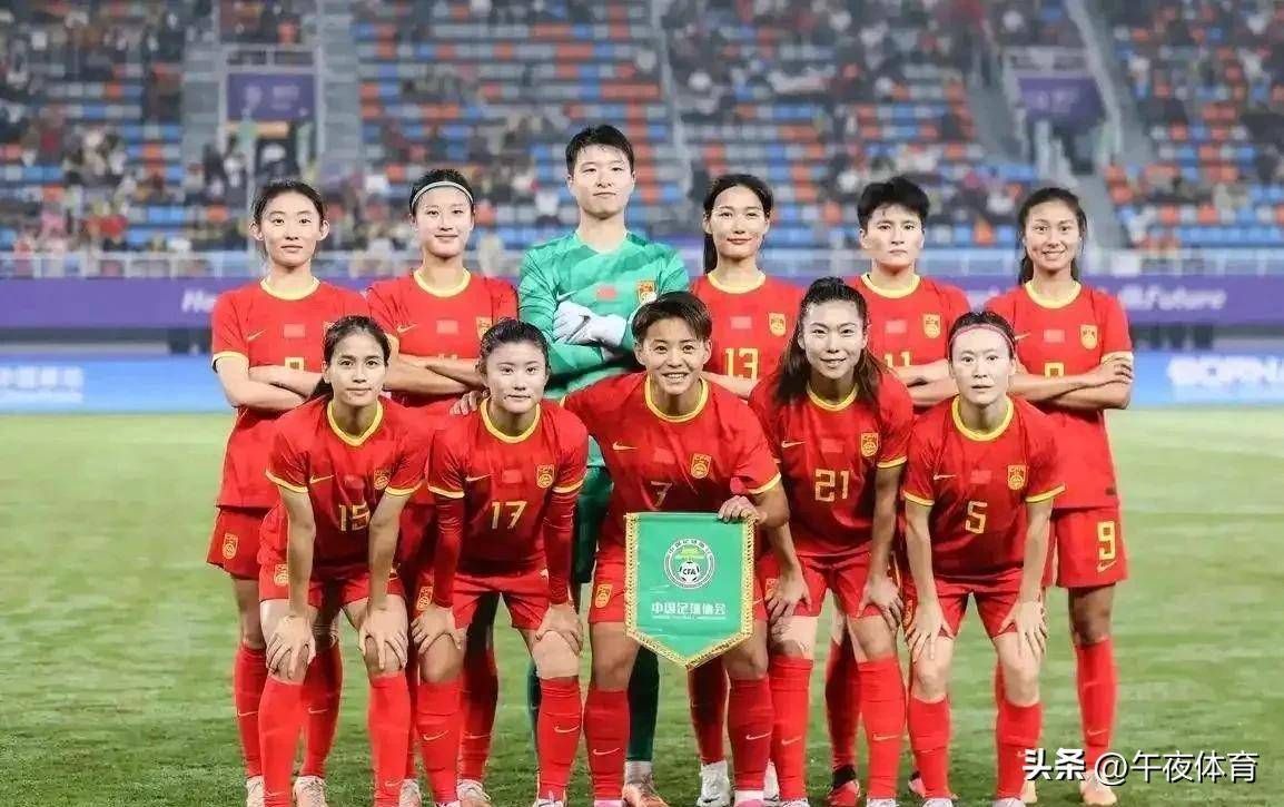 关于3-1！中国女足太强，冲击东亚冠军，宋凯督战，直播引热议的信息